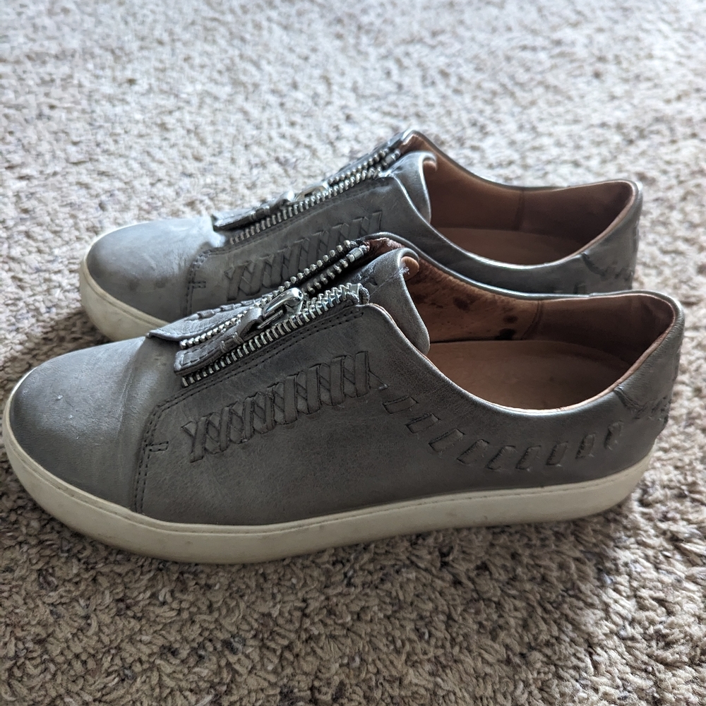 Frye Lena Zip Shoes